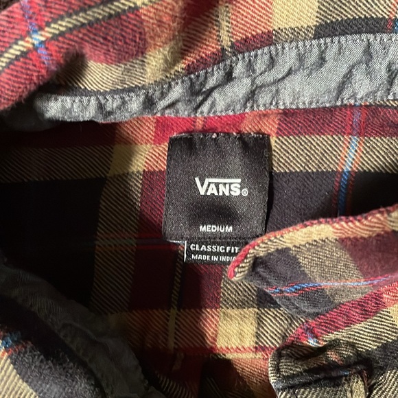 Vans button up flannel LIKE NEW medium - Picture 3 of 4